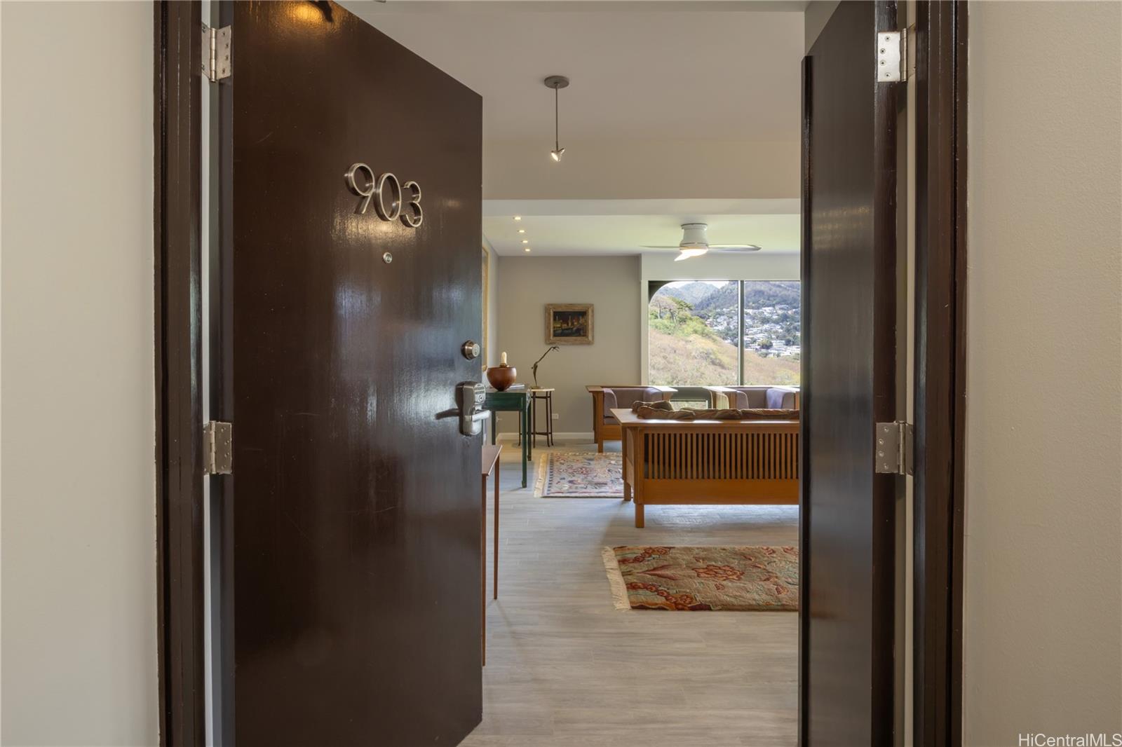 Royal Vista condo # 903E, Honolulu, Hawaii - photo 3 of 25