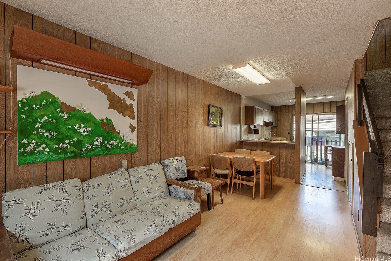 Kuhale Kapahulu 21, 1023 Kapahulu Ave, Honolulu Kaimuki