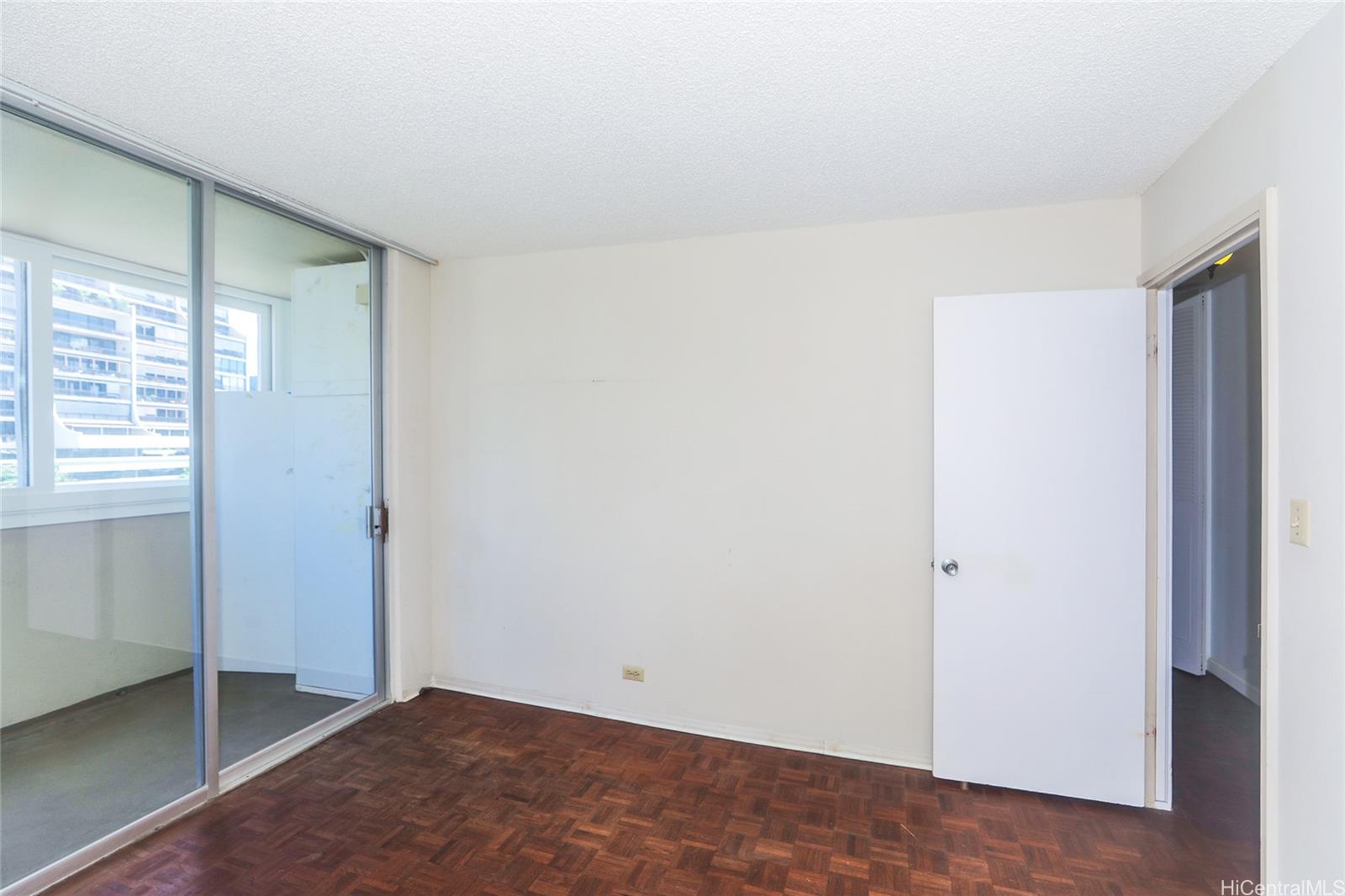 Maile Tower condo # 7A, Honolulu, Hawaii - photo 17 of 24