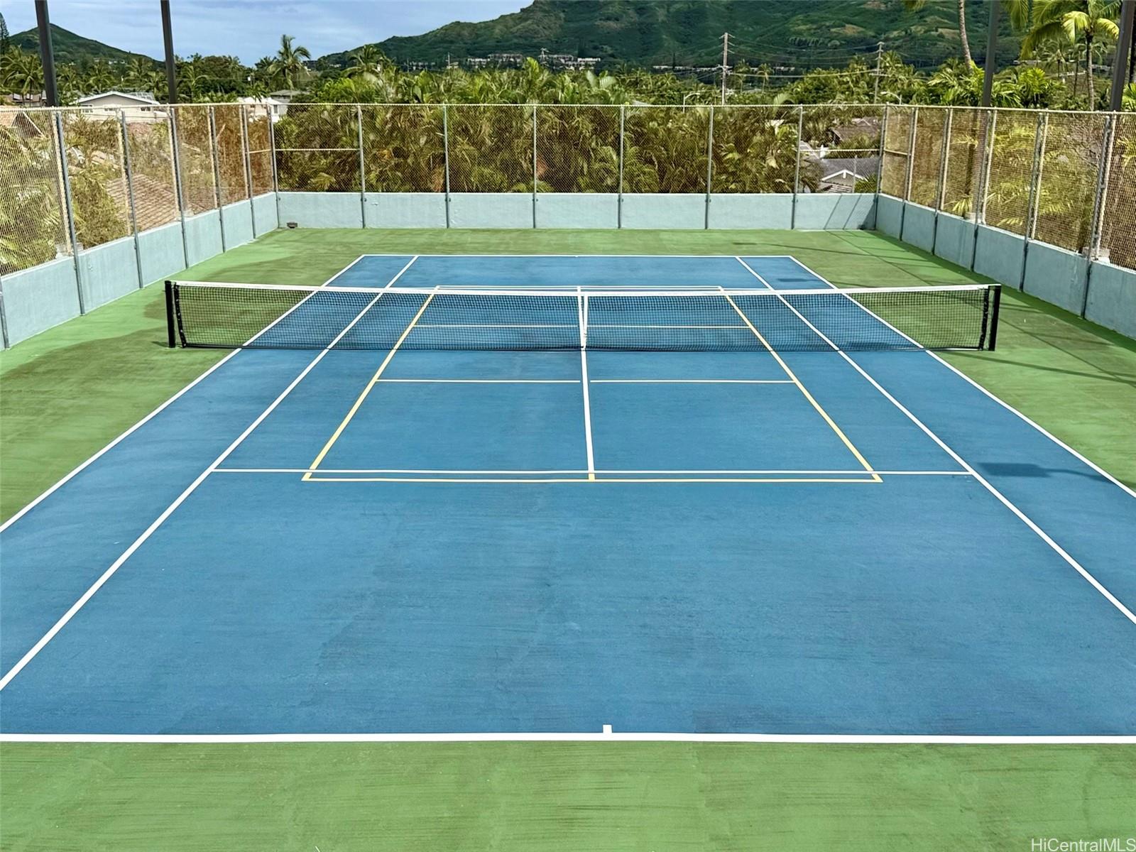 Windward Harbour condo # 11/311B, Kailua, Hawaii - photo 23 of 25