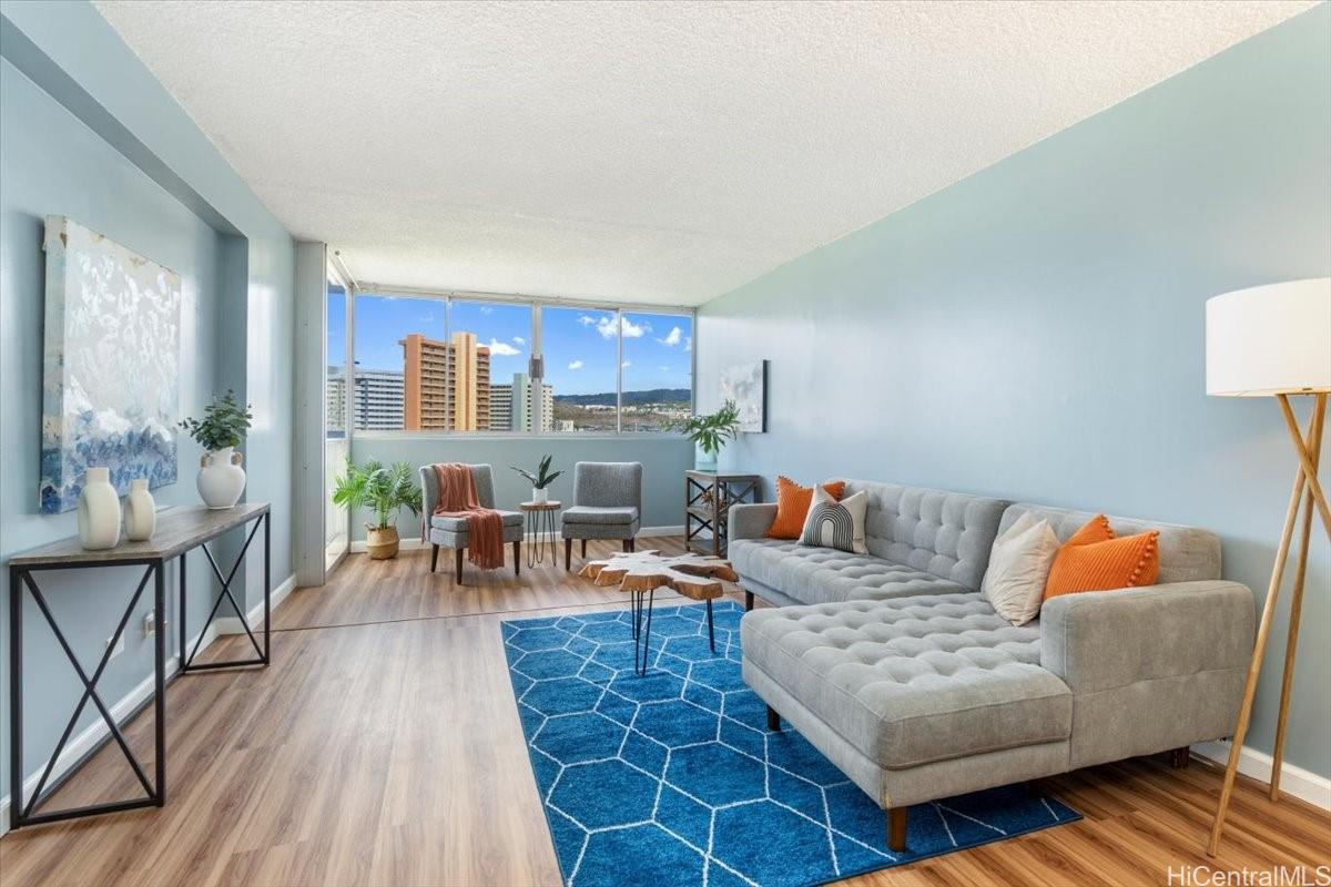 DYNASTY TOWER condos for sale in Salt Lake Oahu