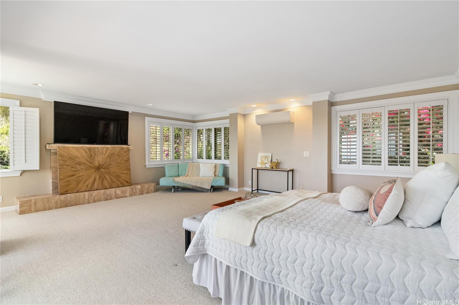 1031  Ikena Circle Hawaii Loa Ridge, Diamond Head home - photo 9 of 25