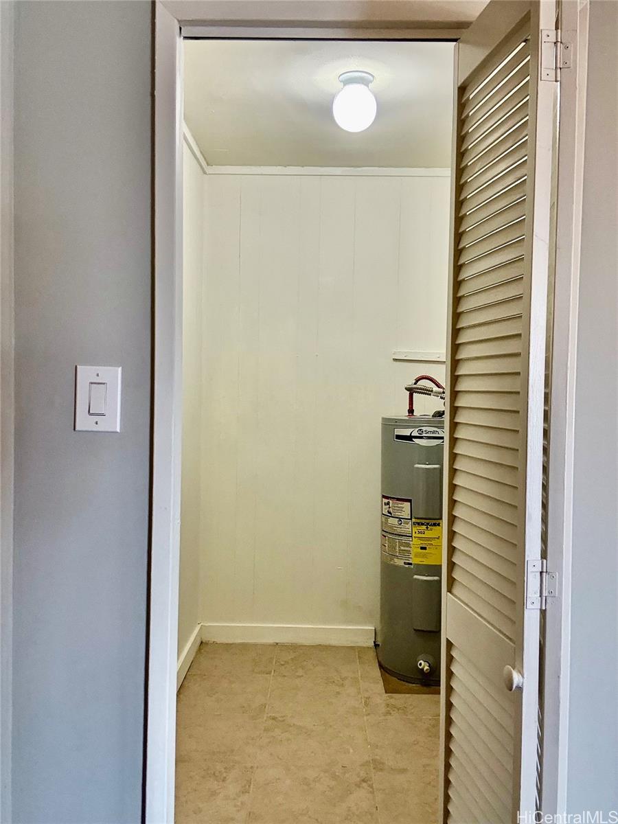 Maunaihi Terrace condo # 401, Honolulu, Hawaii - photo 15 of 19