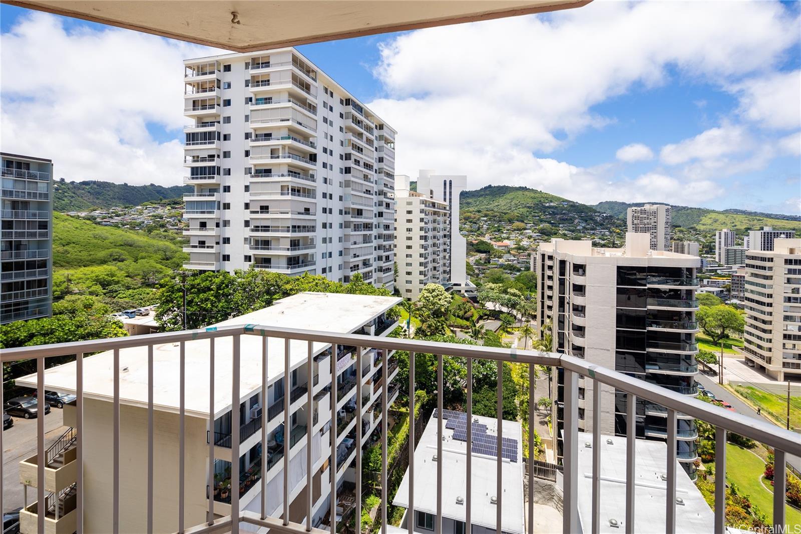 Maunaihi Terrace condo # 801, Honolulu, Hawaii - photo 18 of 20