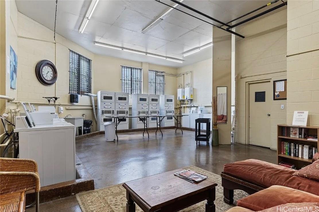 Maunaihi Terrace condo # 801, Honolulu, Hawaii - photo 16 of 21