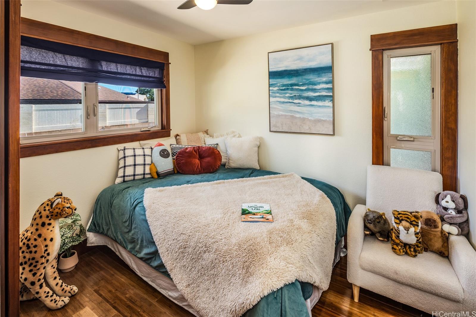 1035  Kamaole Street Kalama Valley, Hawaii Kai home - photo 12 of 22