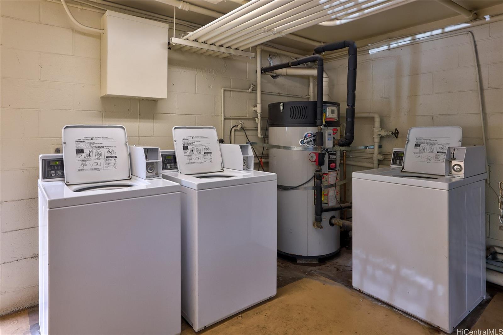 Makiki West condo # 205, Honolulu, Hawaii - photo 17 of 21