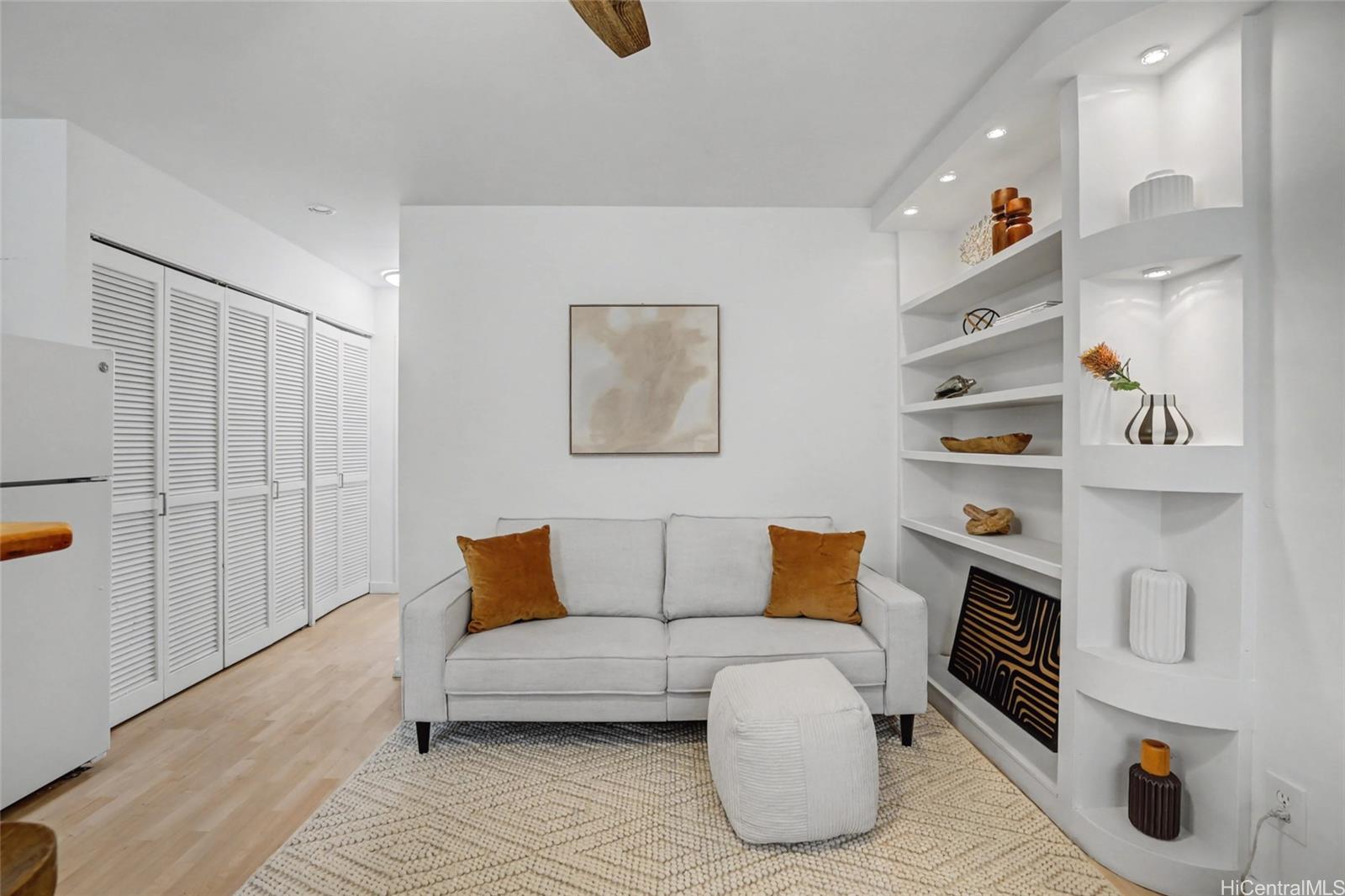 Makiki West condo # 205, Honolulu, Hawaii - photo 9 of 21