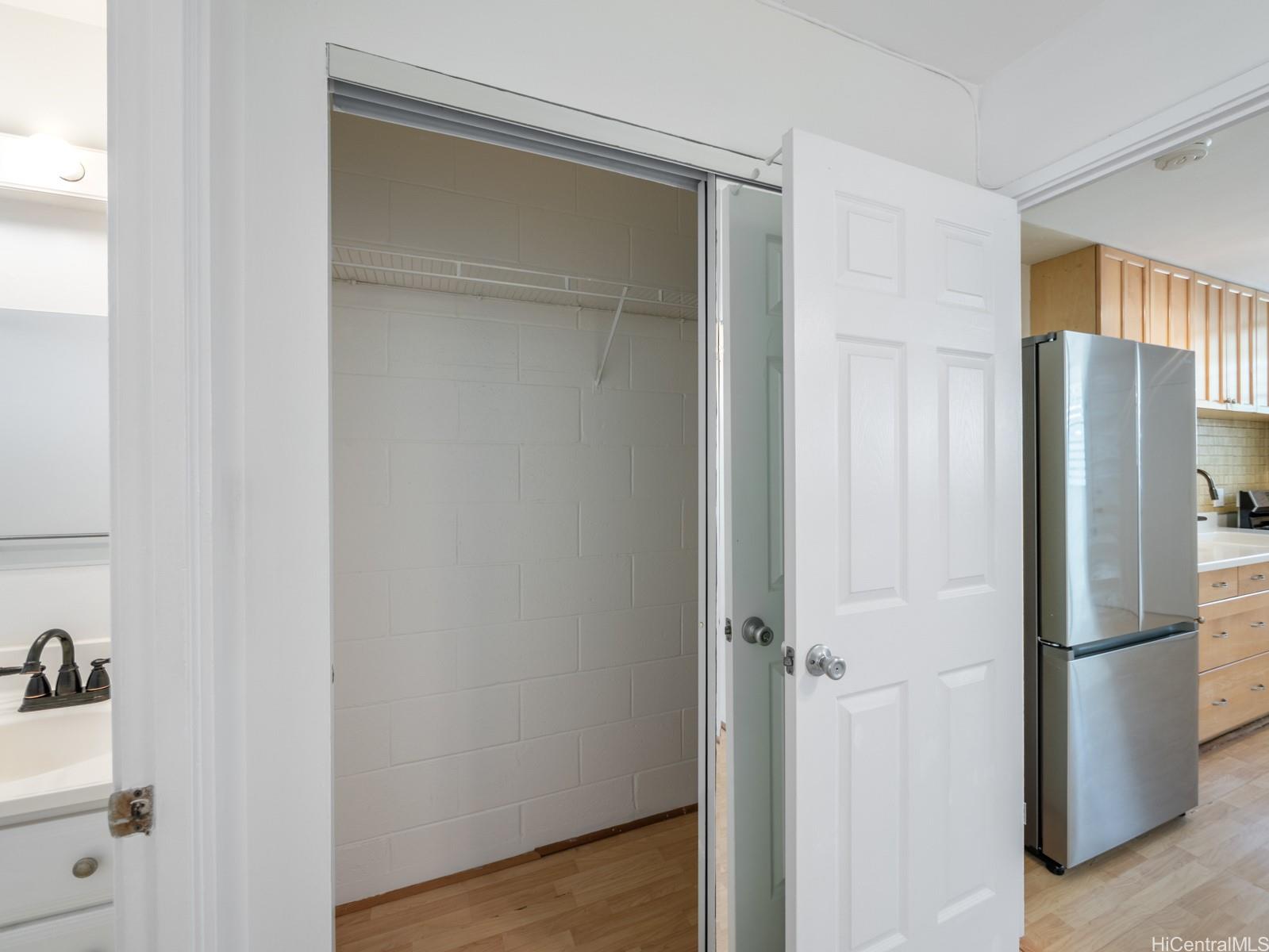 Makiki West condo # 304, Honolulu, Hawaii - photo 14 of 19