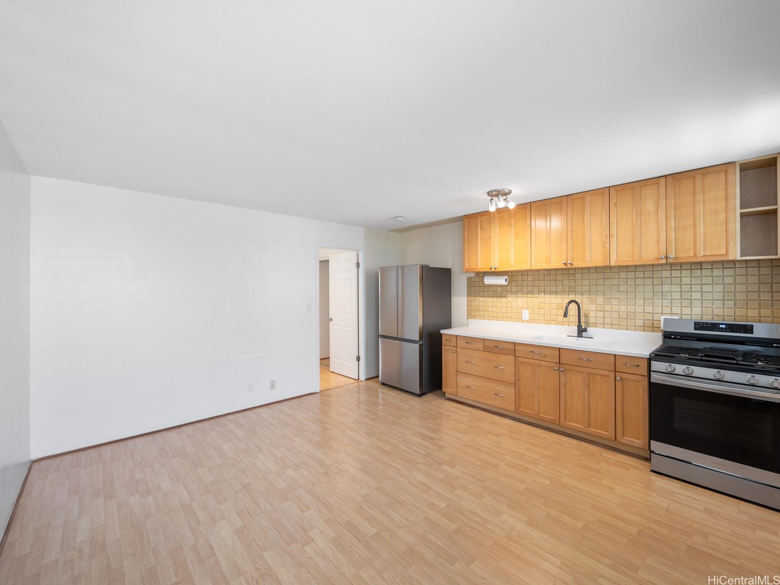 Makiki West condo # 304, Honolulu, Hawaii - photo 18 of 19