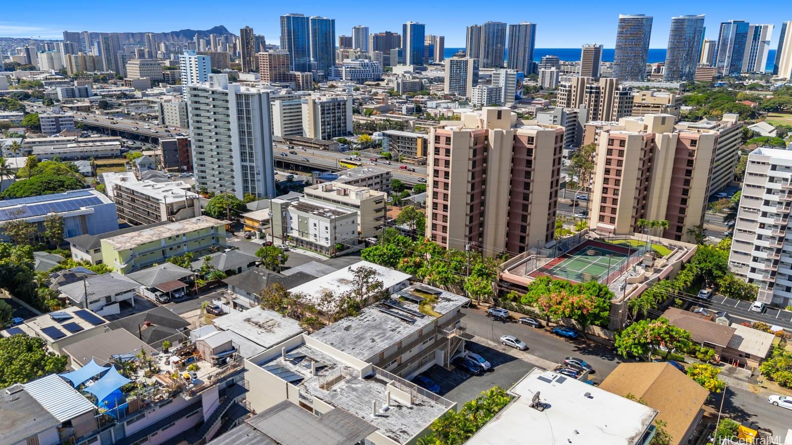 Makiki West condo # 304, Honolulu, Hawaii - photo 10 of 19