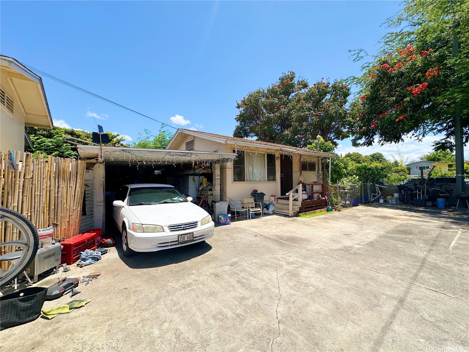 1039 Wong Ln Honolulu - Multi-family - photo 13 of 16