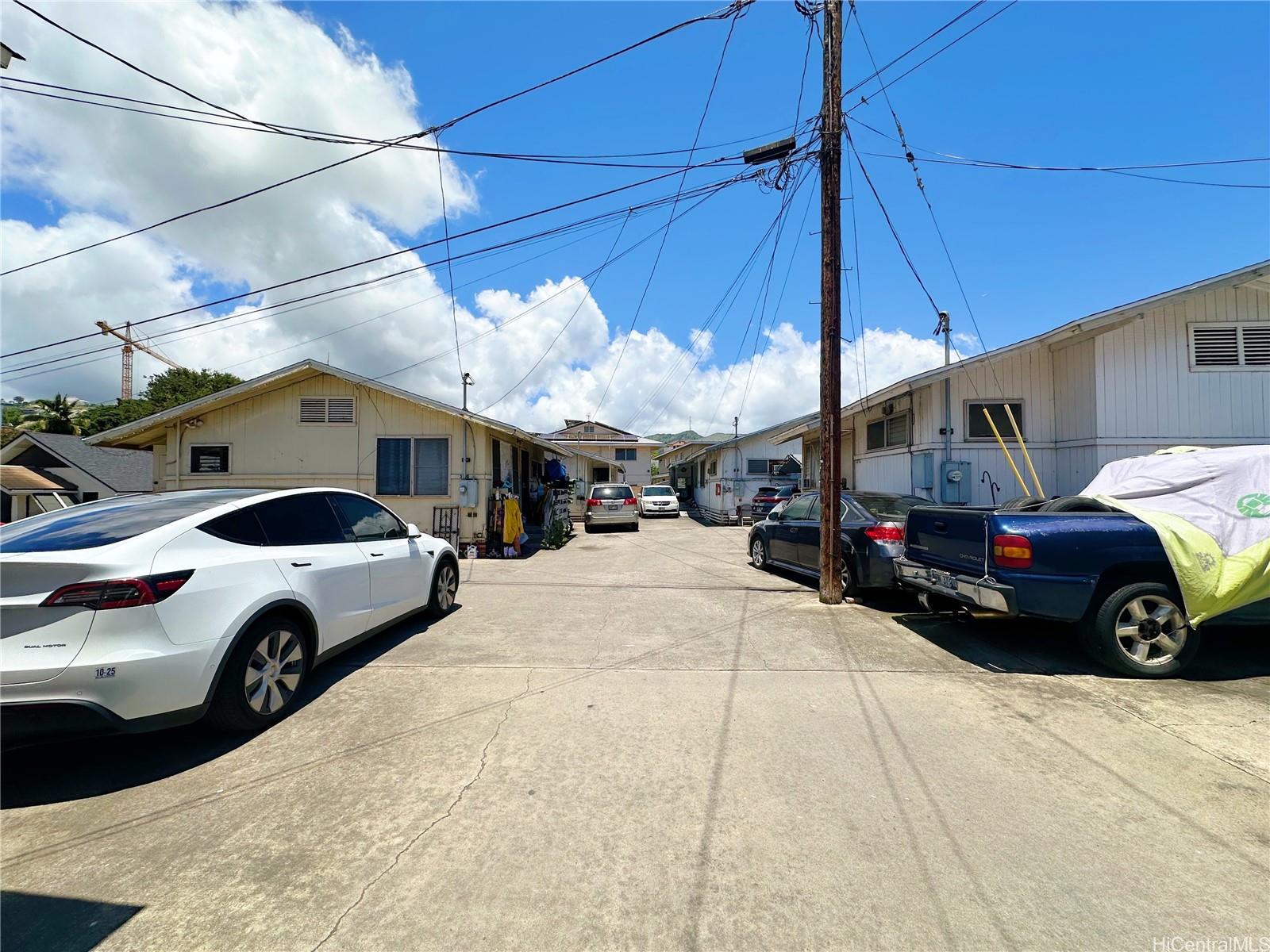 1039 Wong Ln Honolulu - Multi-family - photo 7 of 16