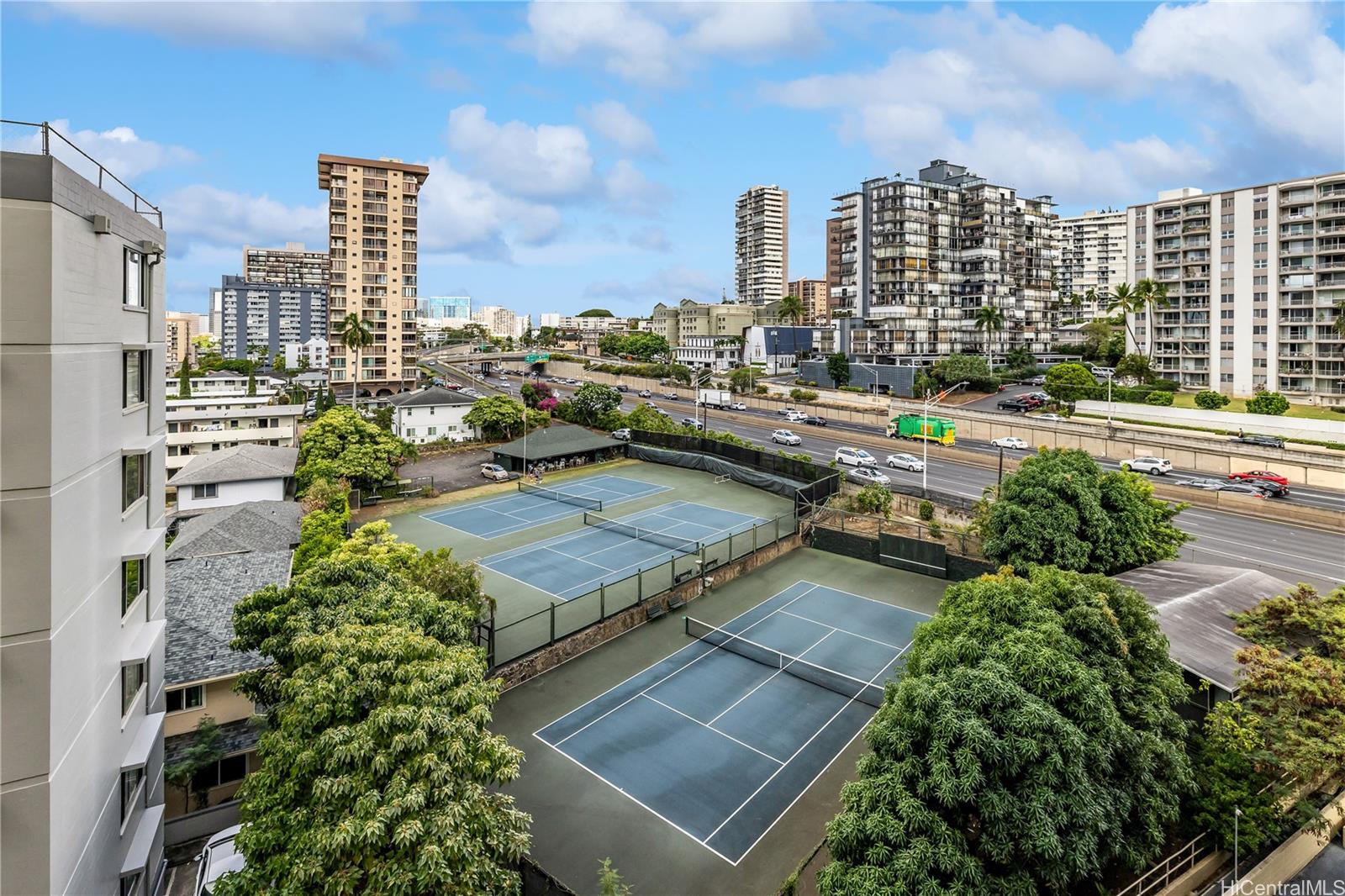 1040 Kinau condo # 803, Honolulu, Hawaii - photo 19 of 25