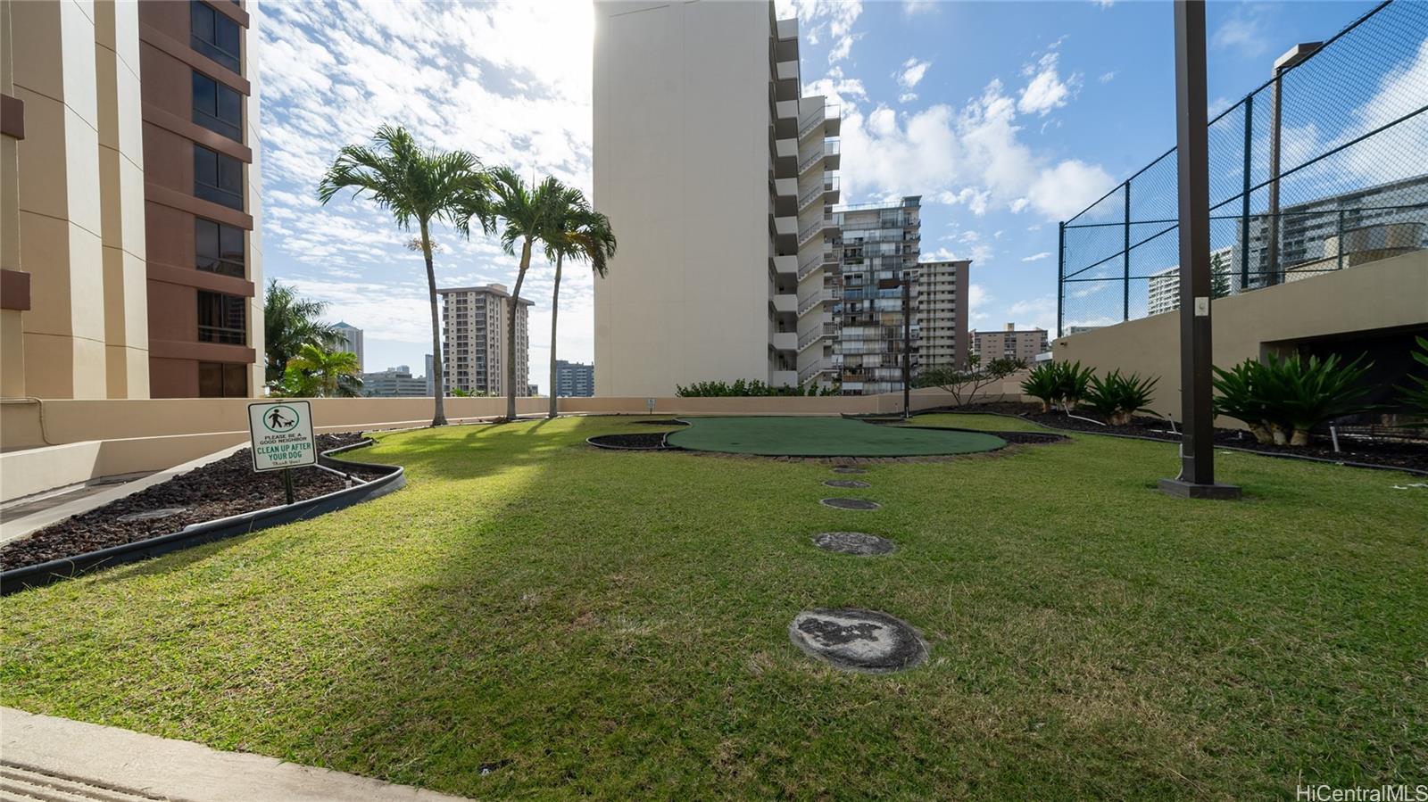 Continental Plaza condo # 702, Honolulu, Hawaii - photo 21 of 24