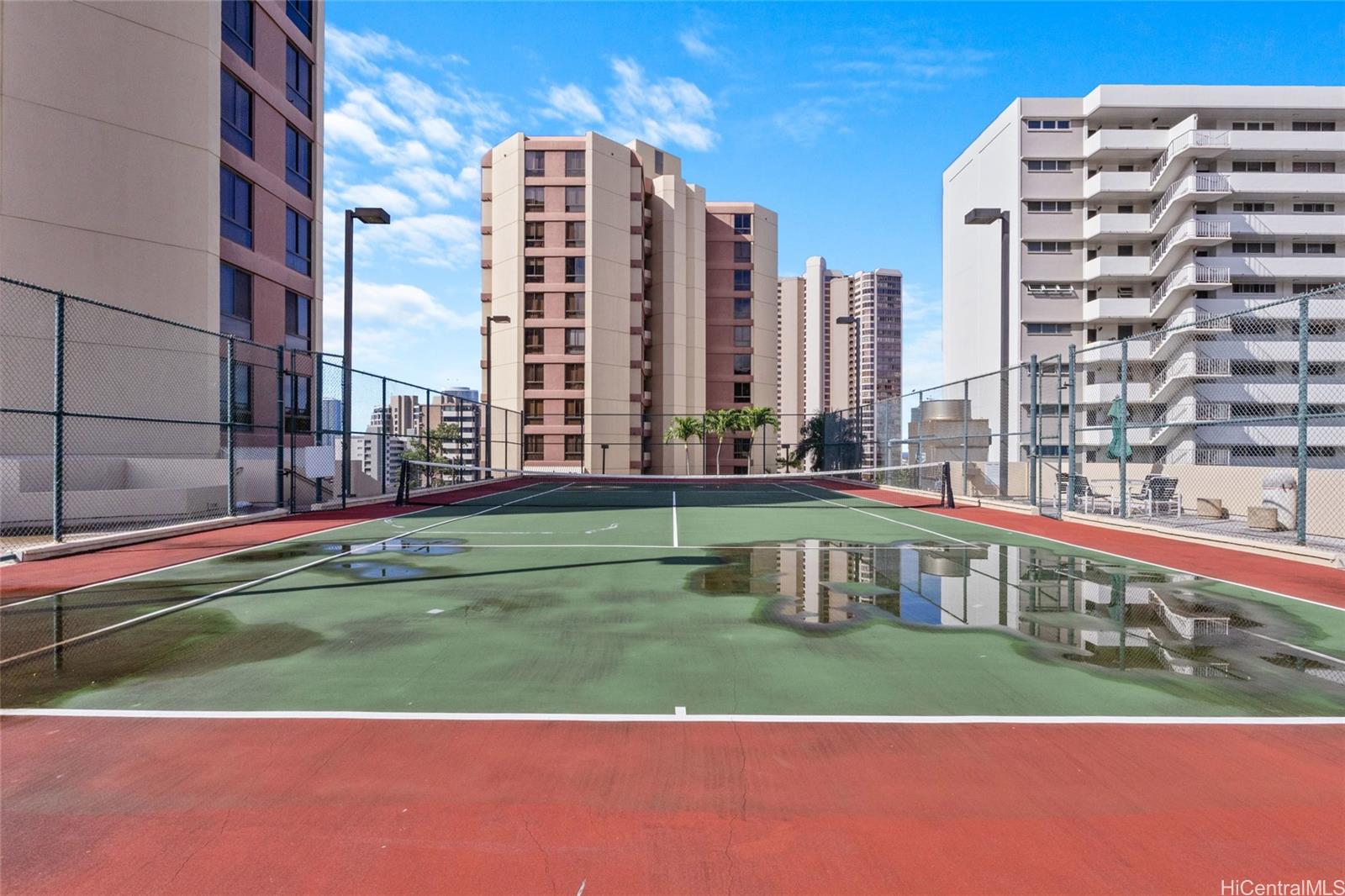 Continental Plaza condo # 706, Honolulu, Hawaii - photo 16 of 18