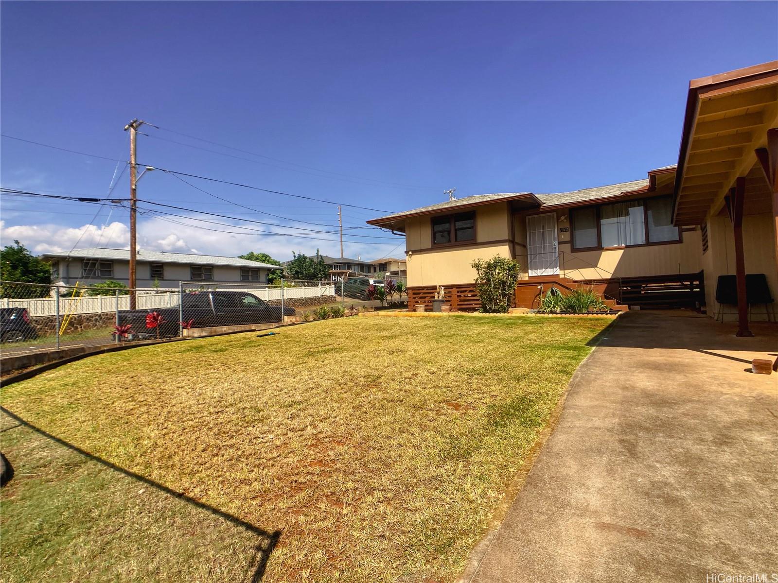 1042 Kaweloka St Pearl City - Rental - photo 16 of 19