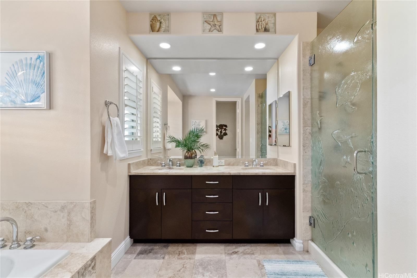 1043  Koko Kai Place Koko Villas, Hawaii Kai home - photo 17 of 25