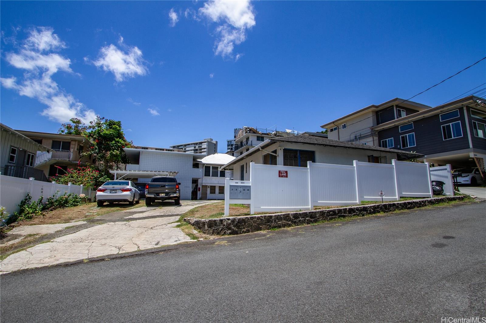 1044A Green Street Honolulu - Multi-family - photo 2 of 25