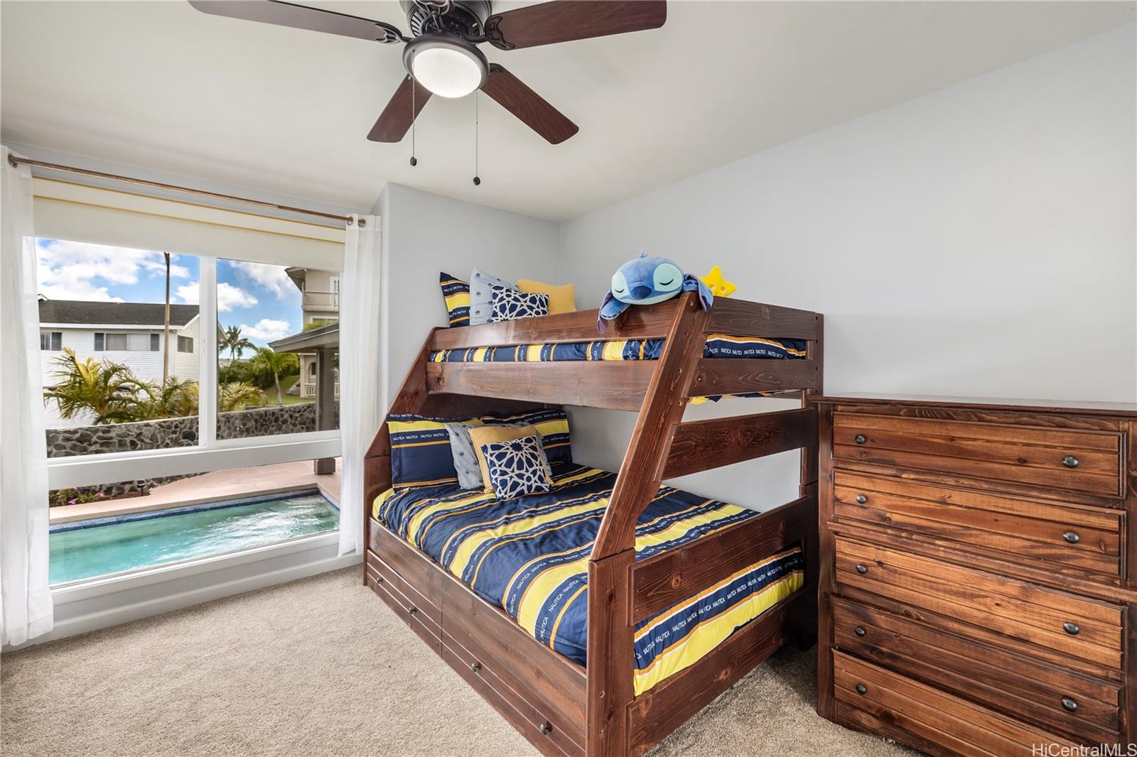 1048  Kaupaku Place Mariners Ridge, Hawaii Kai home - photo 11 of 25