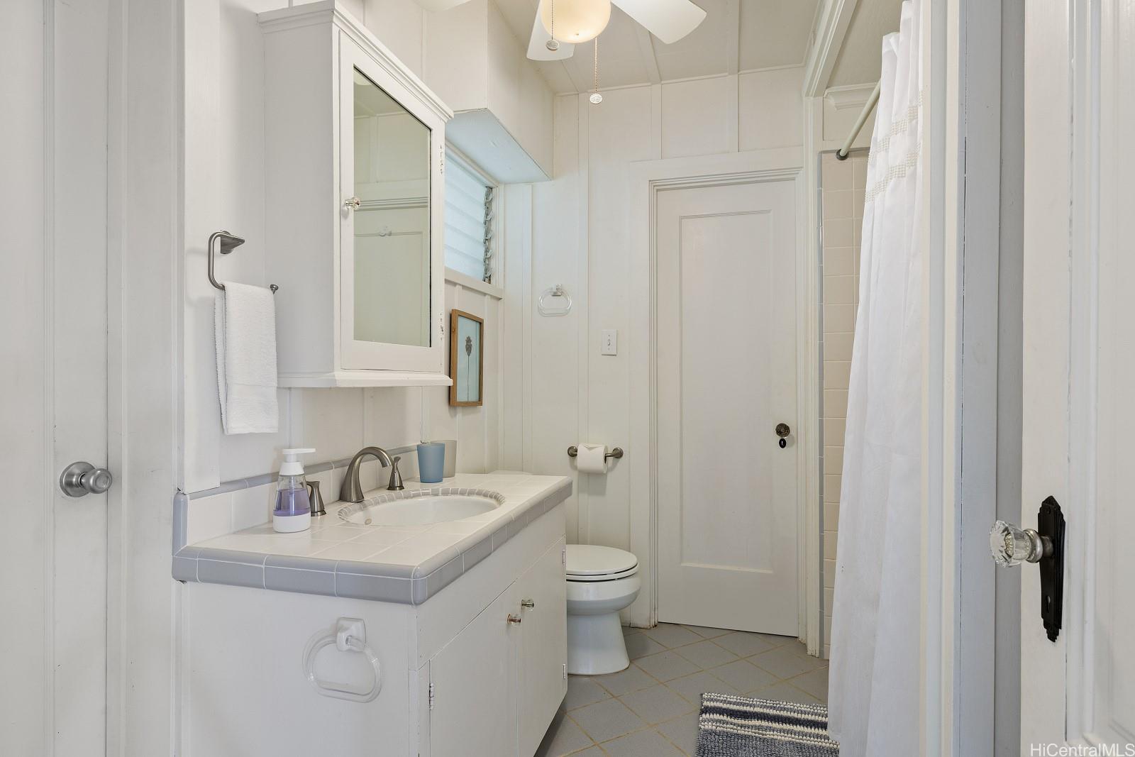 1048 Mokulua Drive Kailua - Rental - photo 20 of 25