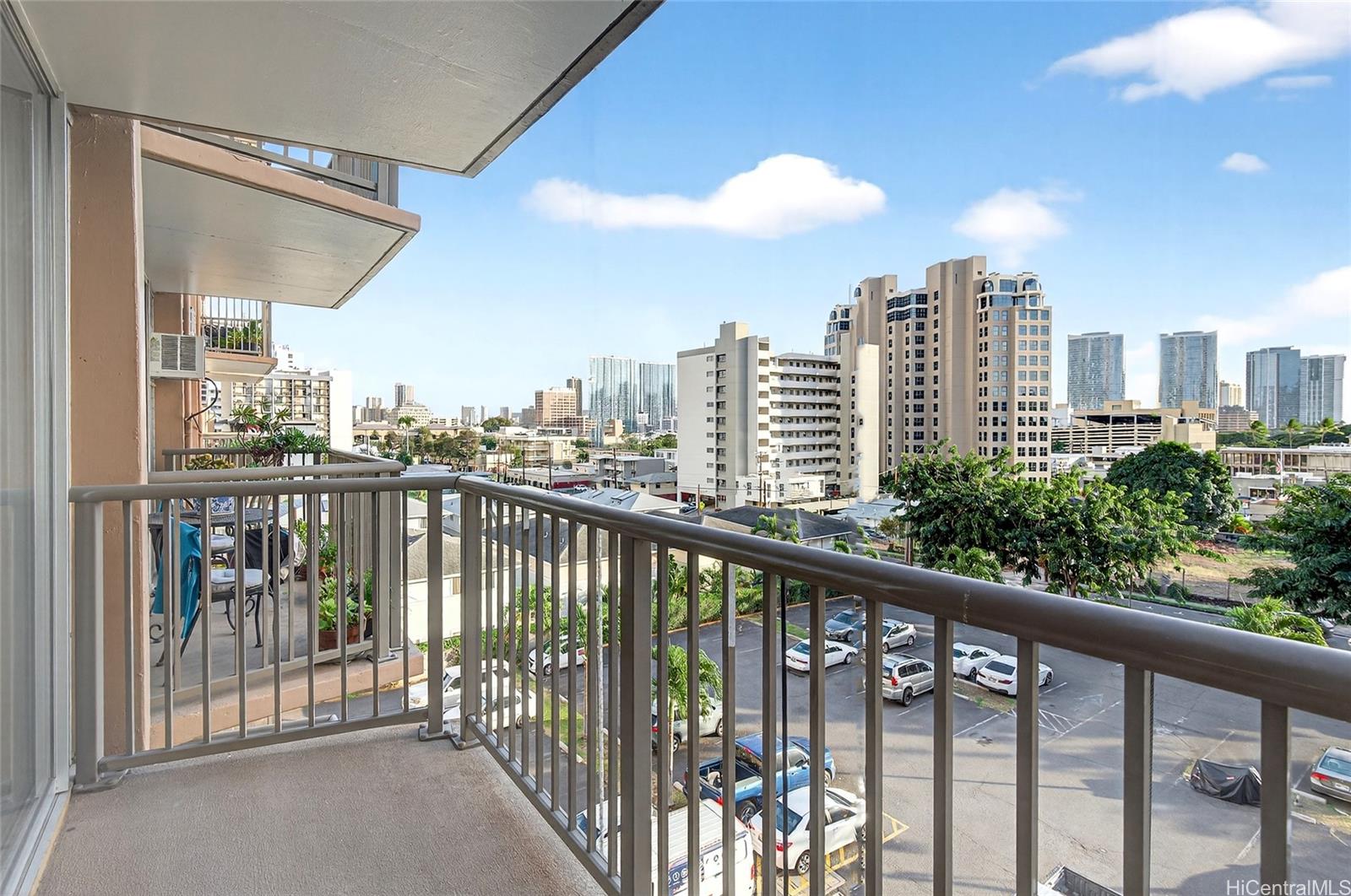 Makini At Kinau condo # 501, Honolulu, Hawaii - photo 4 of 23