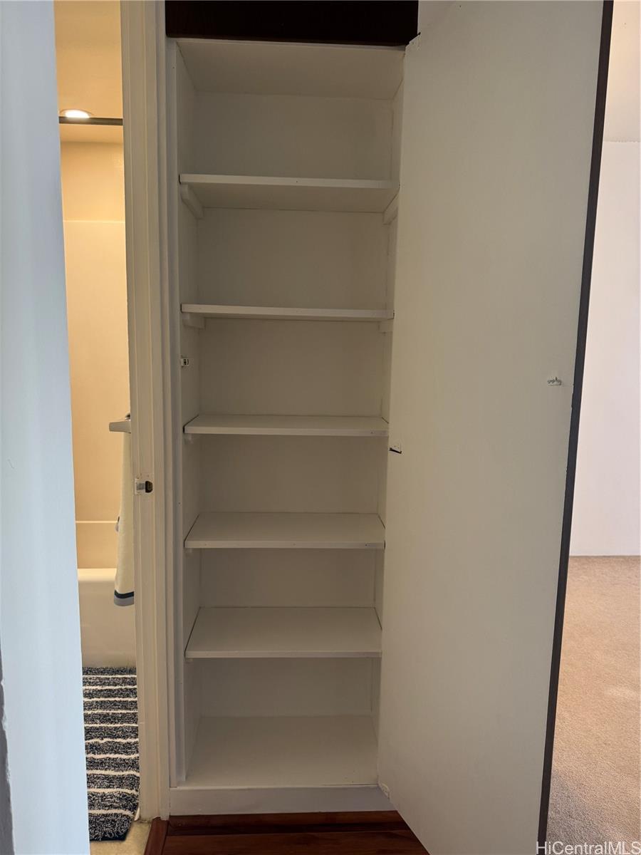 1050 Kinau Street Honolulu - Rental - photo 6 of 10