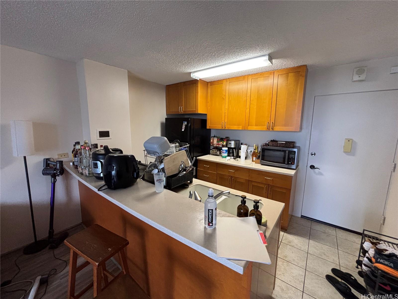 Makini At Kinau condo # 903, Honolulu, Hawaii - photo 4 of 11