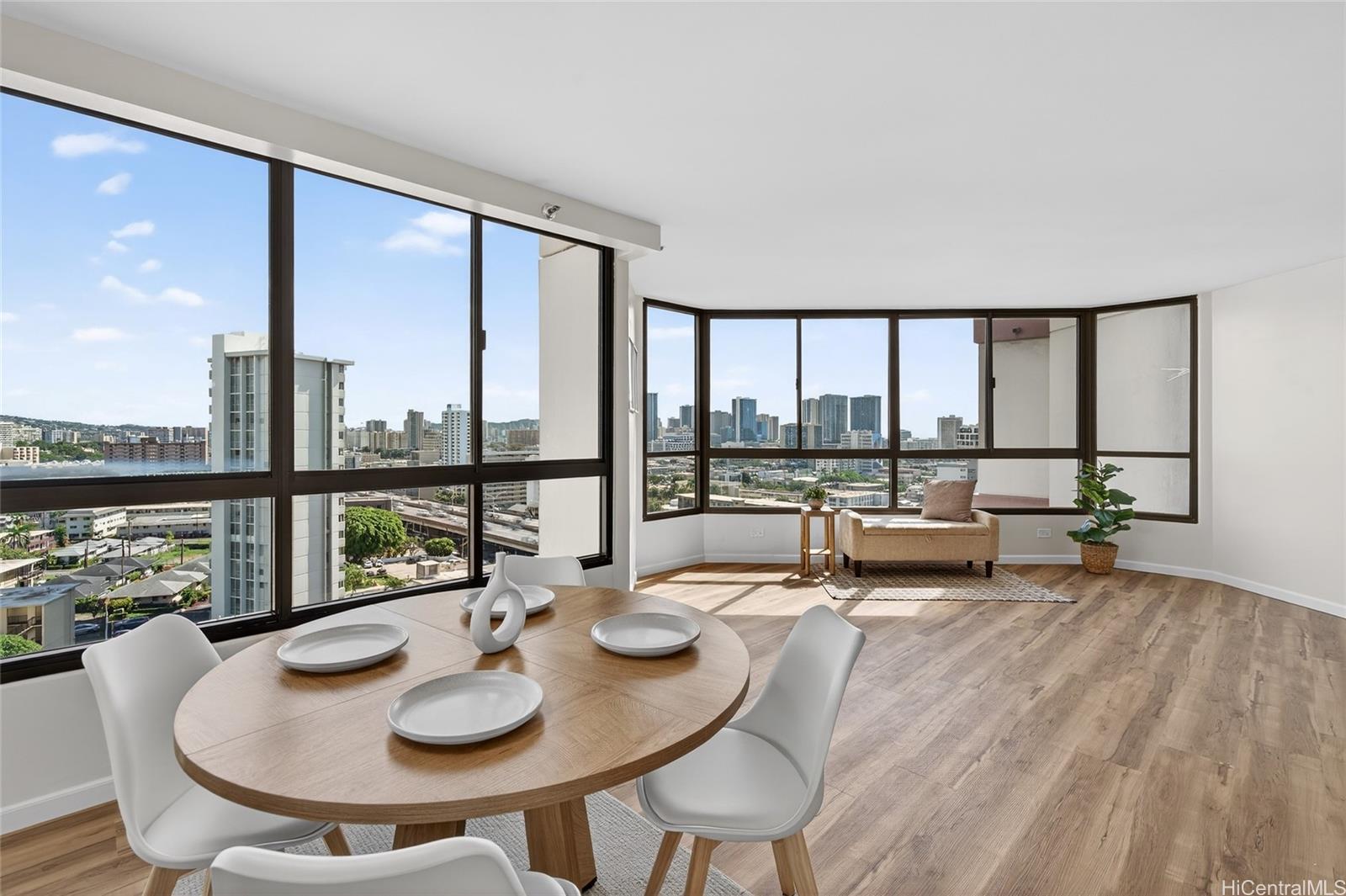 Continental Plaza condo # 1006, Honolulu, Hawaii - photo 3 of 25