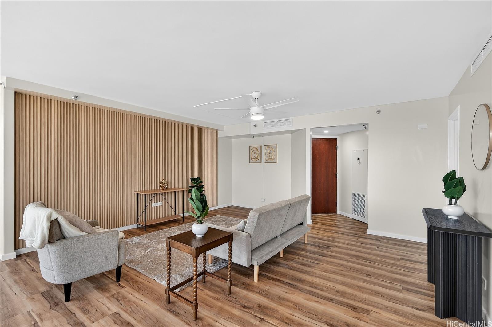 Continental Plaza condo # 1006, Honolulu, Hawaii - photo 21 of 25