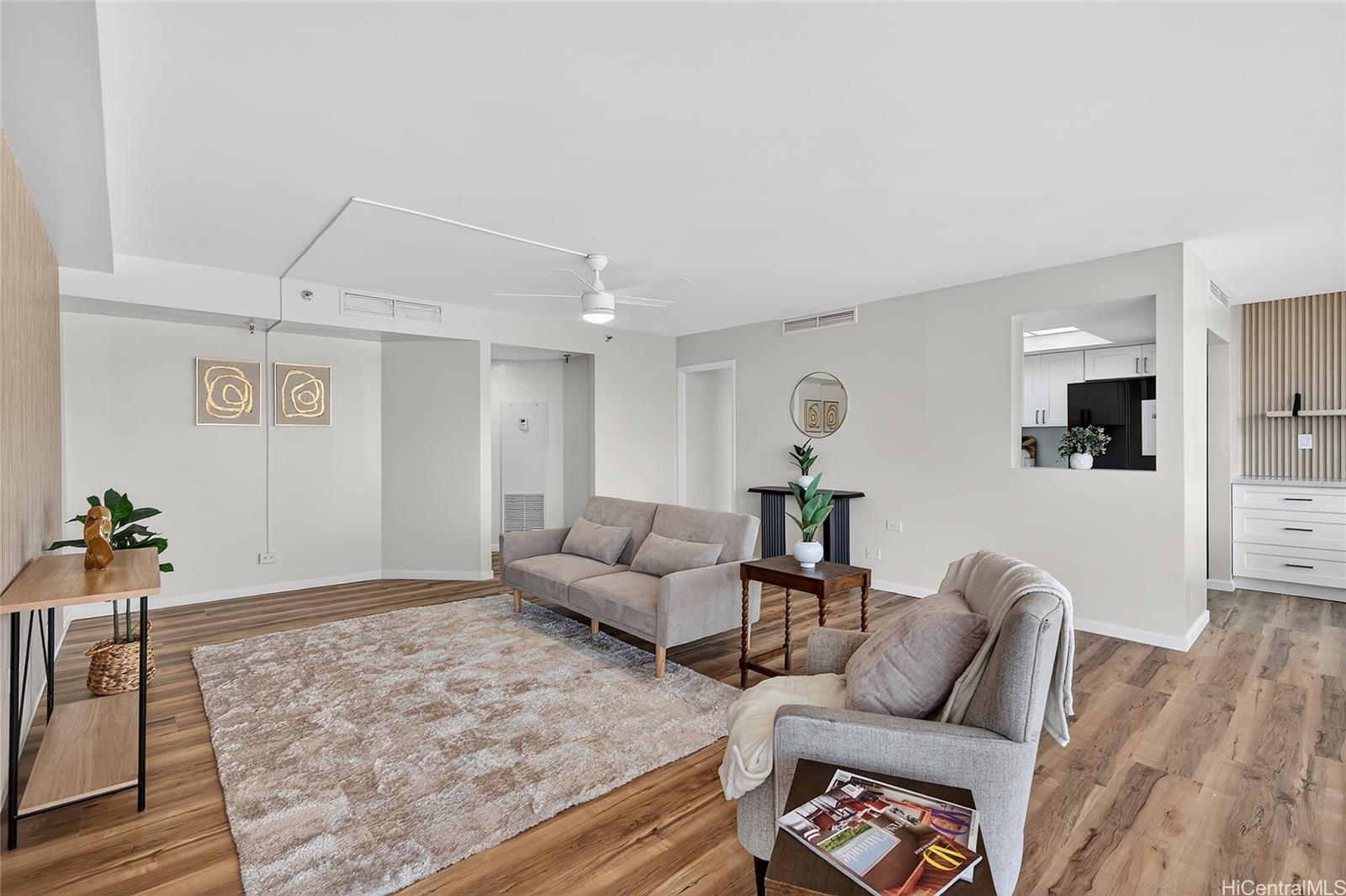 Continental Plaza condo # 1006, Honolulu, Hawaii - photo 6 of 25