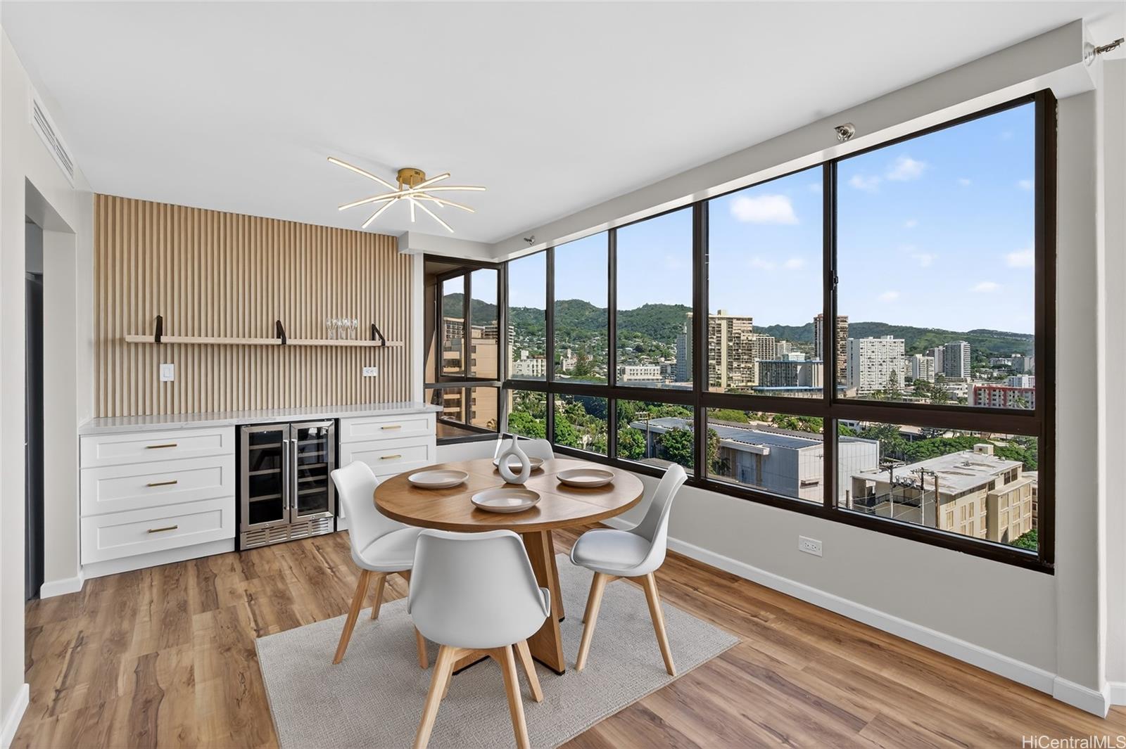 Continental Plaza condo # 1006, Honolulu, Hawaii - photo 8 of 25