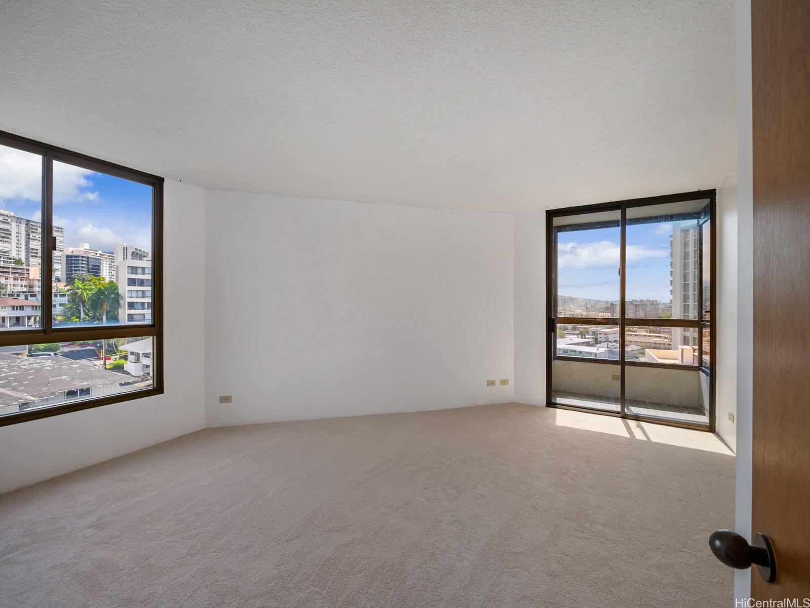 Continental Plaza condo # 706, Honolulu, Hawaii - photo 13 of 23