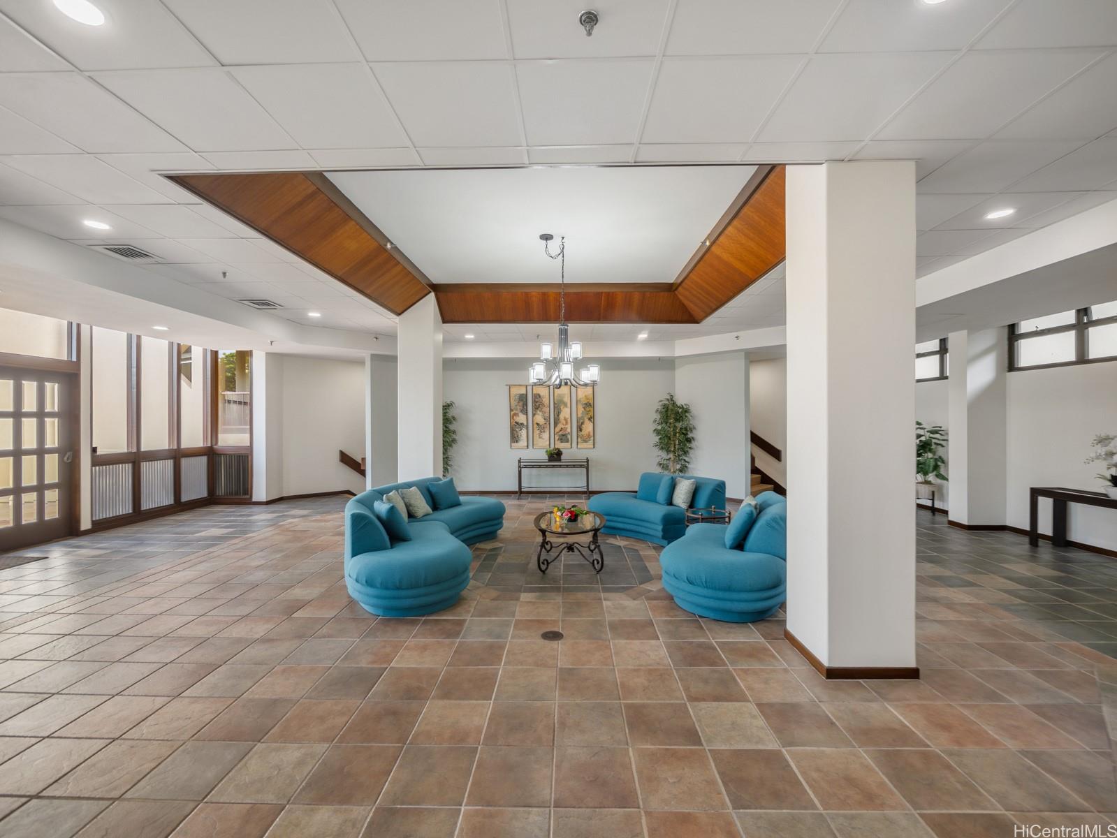 Continental Plaza condo # 706, Honolulu, Hawaii - photo 15 of 23