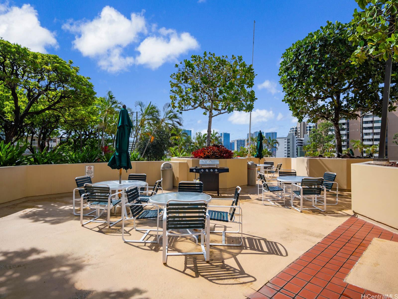 Continental Plaza condo # 706, Honolulu, Hawaii - photo 19 of 23