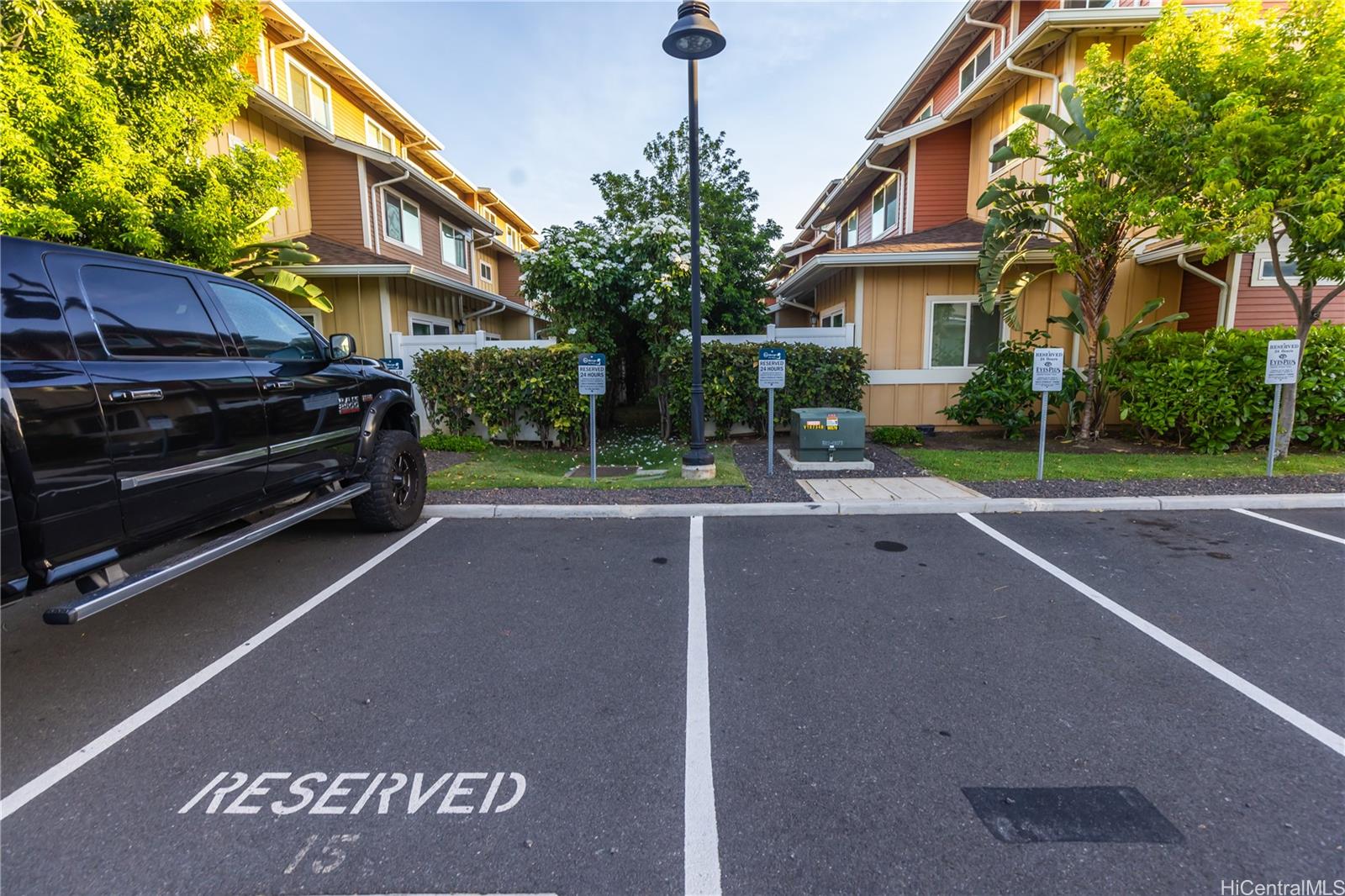 1051 Kakala St Kapolei Oahu commercial real estate photo18 of 23