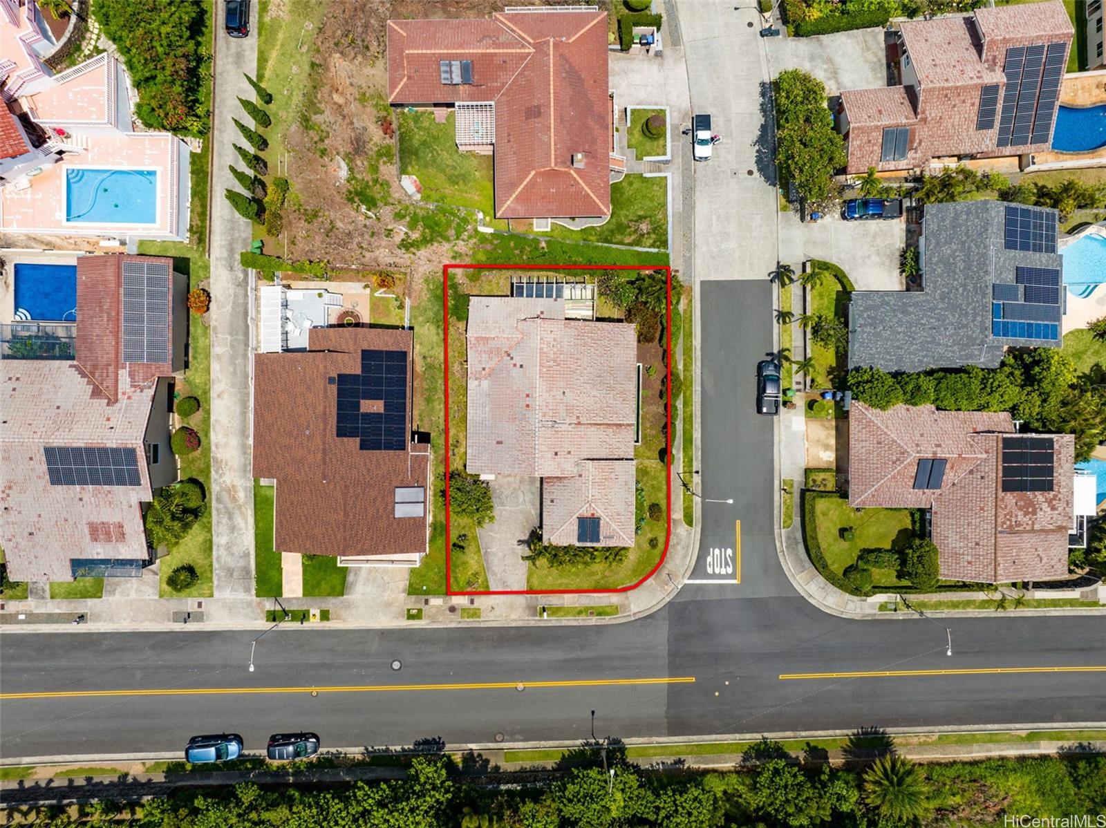 1051  Kaluanui Road Mariners Ridge, Hawaii Kai home - photo 10 of 21