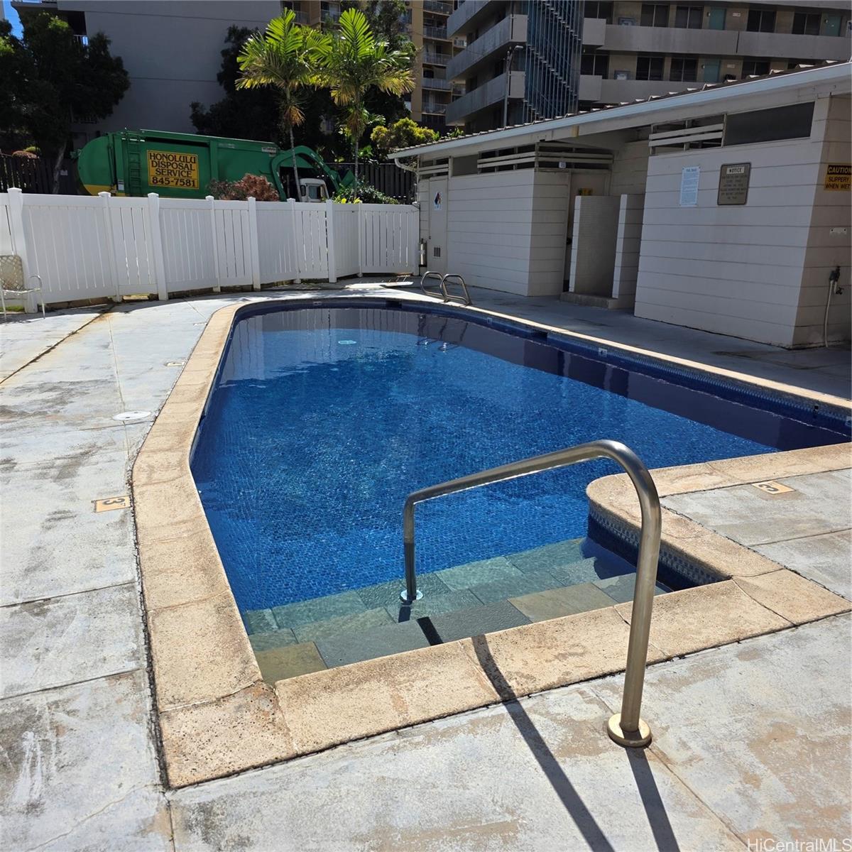 1052 Ala Nanu St Honolulu - Rental - photo 21 of 21