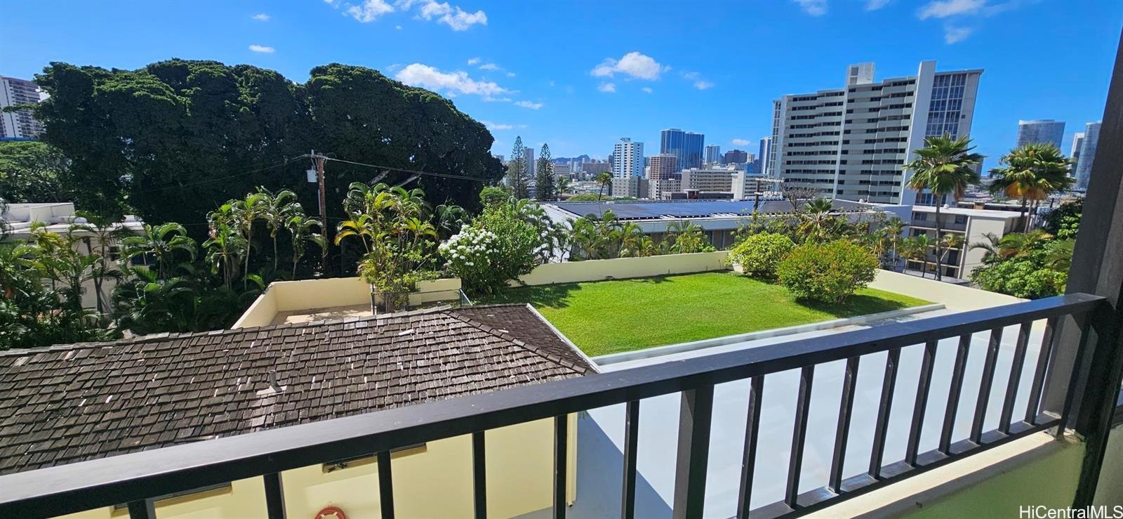 1054 Green Street Honolulu - Rental - photo 2 of 21