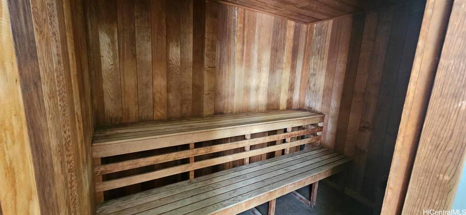 1054 Green Street Honolulu - Rental - photo 5 of 21