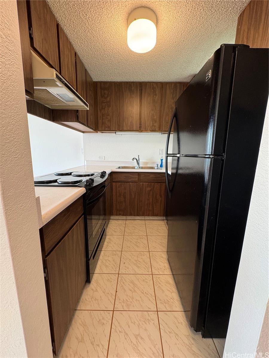 Bel-Air Plaza condo # 402, Honolulu, Hawaii - photo 6 of 16