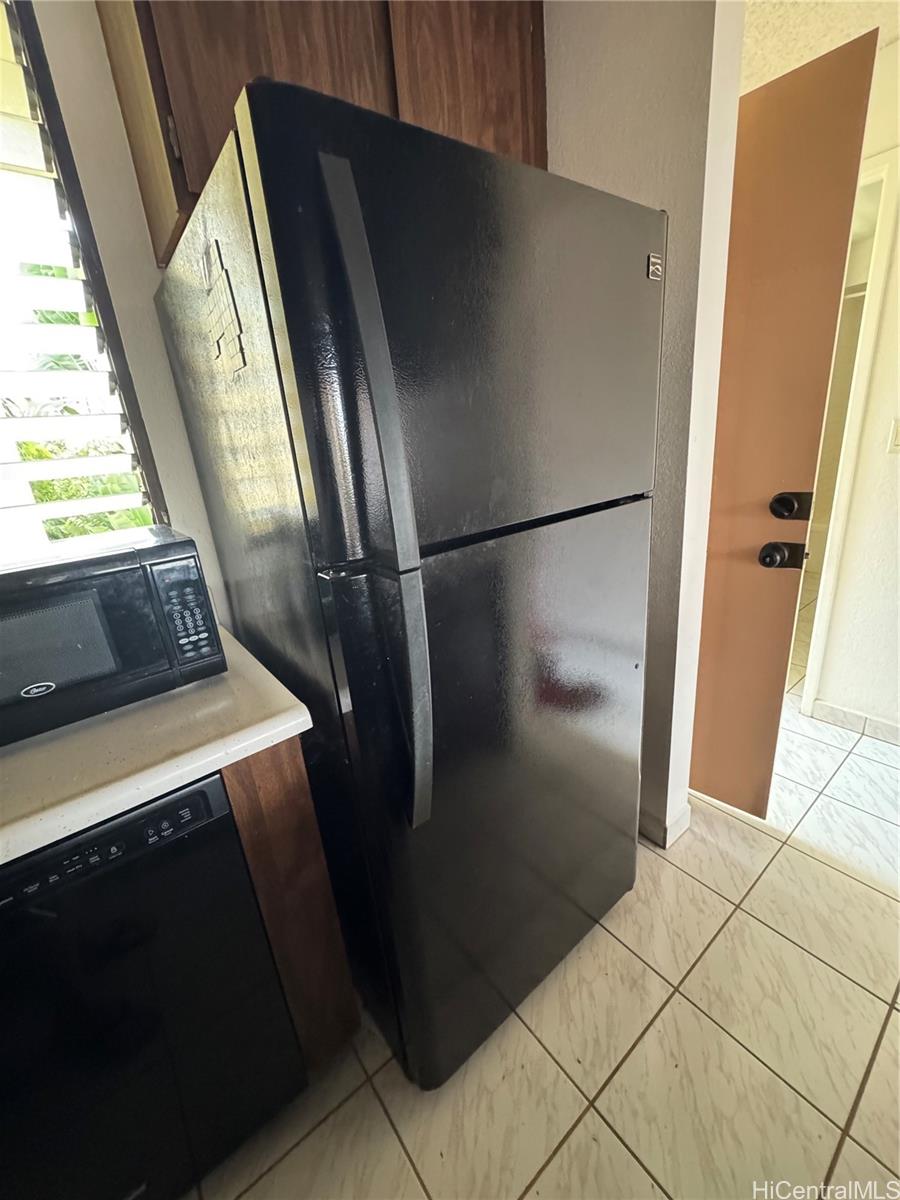 Bel-Air Plaza condo # 402, Honolulu, Hawaii - photo 8 of 16