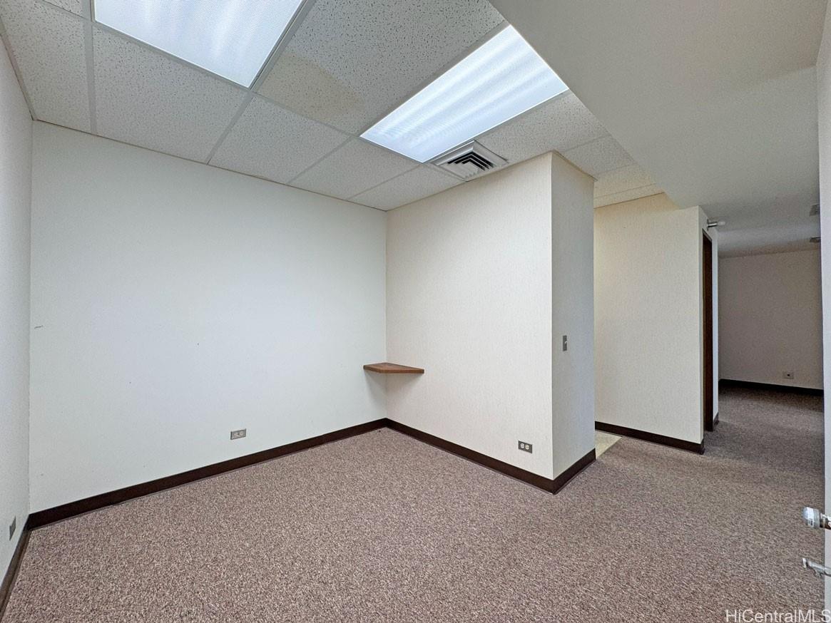 1055 Kalo Pl Honolulu Oahu commercial real estate photo9 of 24