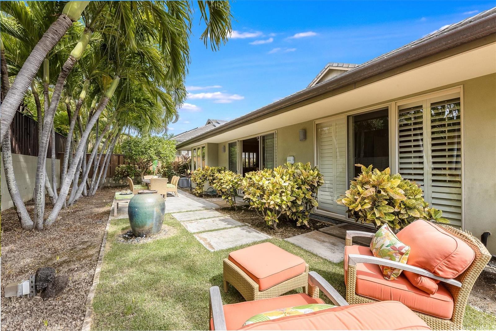 1058  Koko Kai Place Koko Villas, Hawaii Kai home - photo 12 of 25