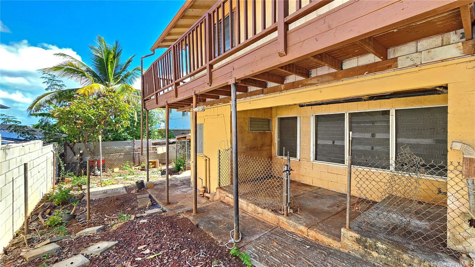 1058  Puolo Drive Aliamanu, Honolulu home - photo 21 of 23