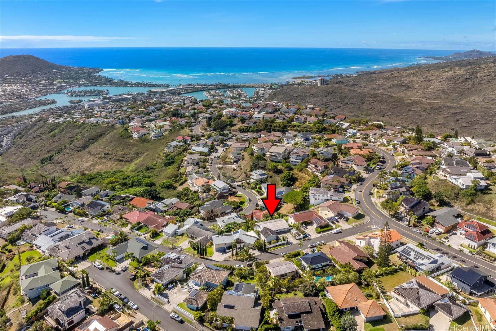 1059  Kalihiwai Place Mariners Ridge, Hawaii Kai home - photo 2 of 25