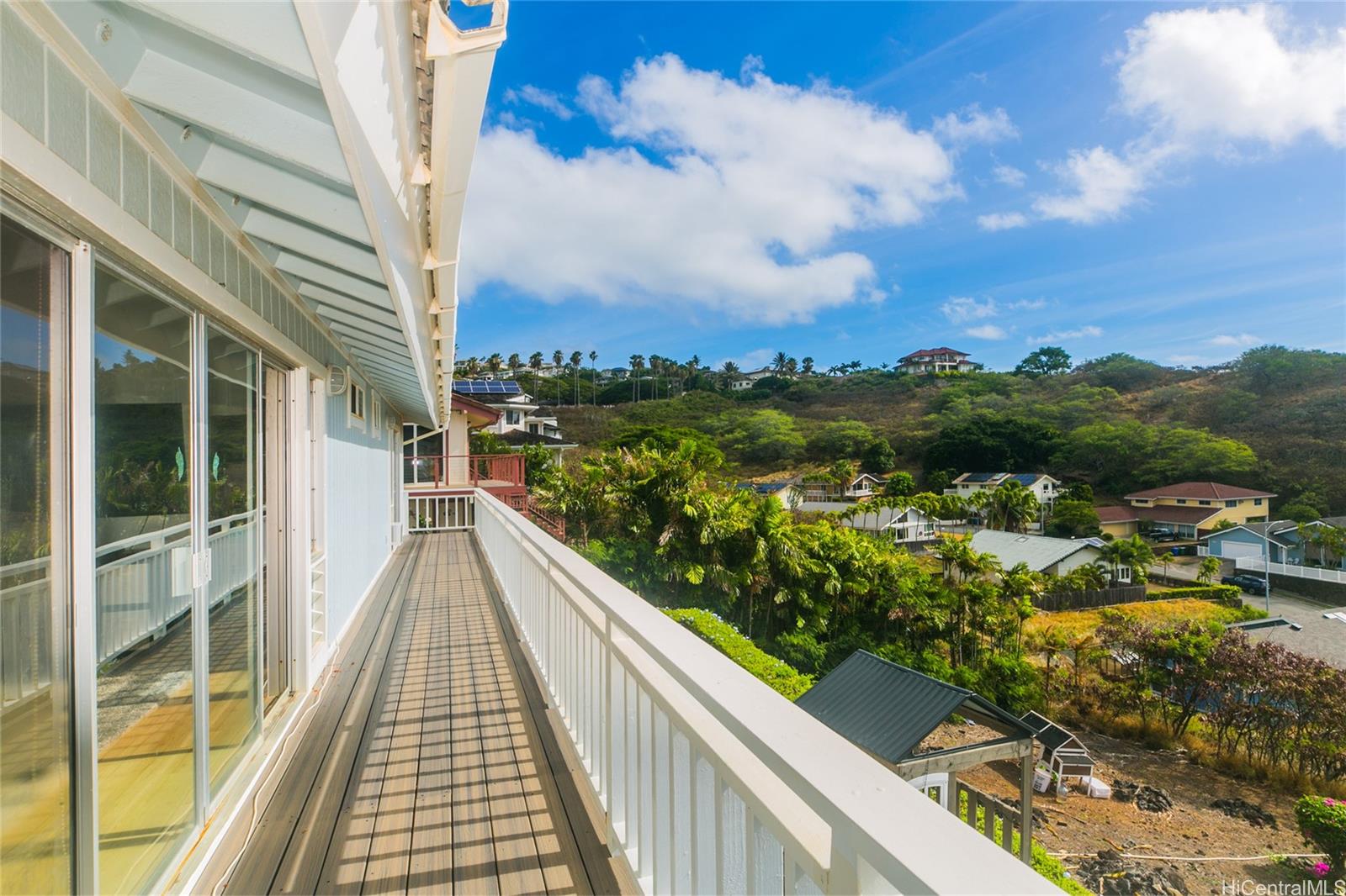 1059  Kamehame Drive Kamehame Ridge, Hawaii Kai home - photo 12 of 17