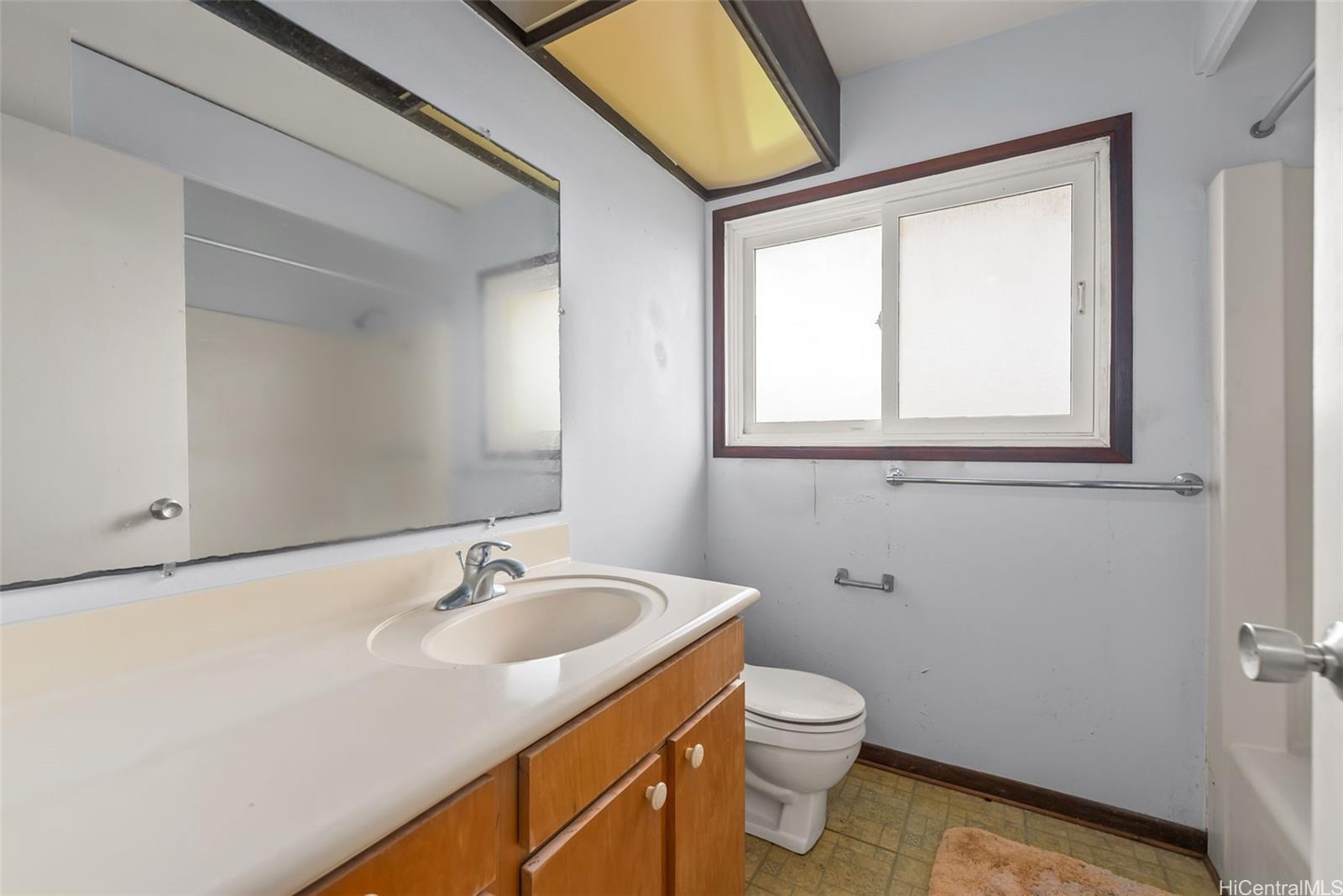 1059  Kaumoku Street Mariners Ridge, Hawaii Kai home - photo 14 of 22