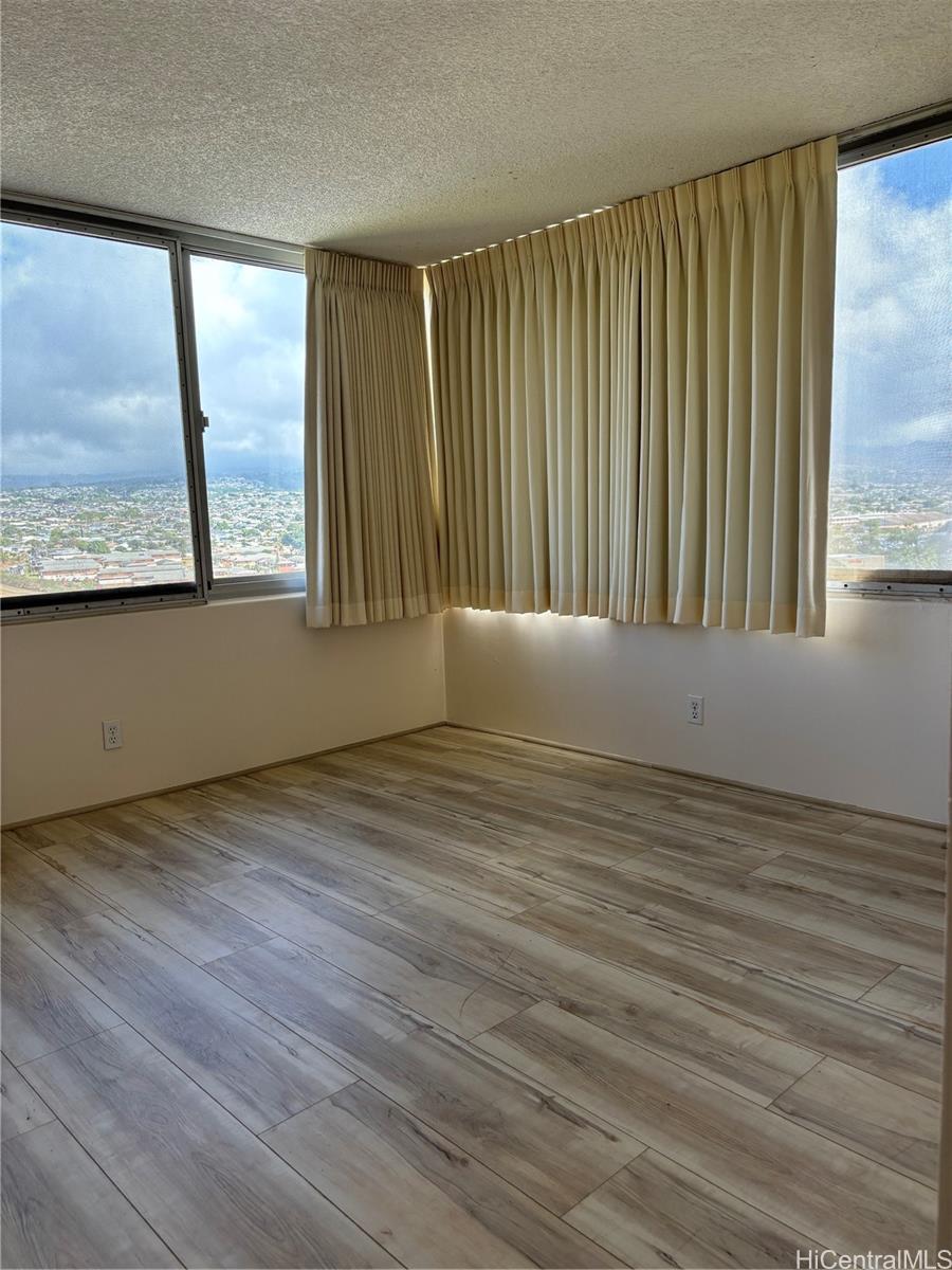 Century Park Plaza condo # 1706A, Pearl City, Hawaii - photo 5 of 15