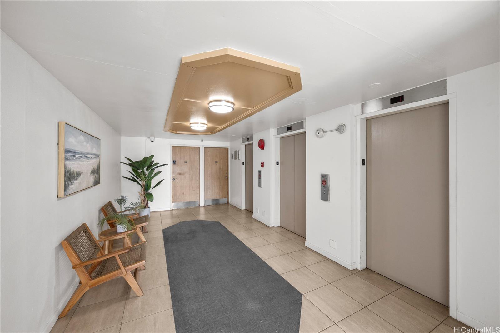 Century Park Plaza condo # 1902B, Pearl City, Hawaii - photo 3 of 24